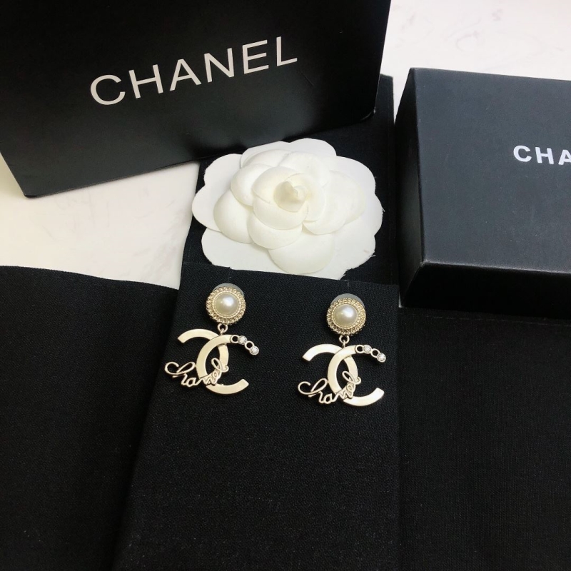 Ch**el earrings